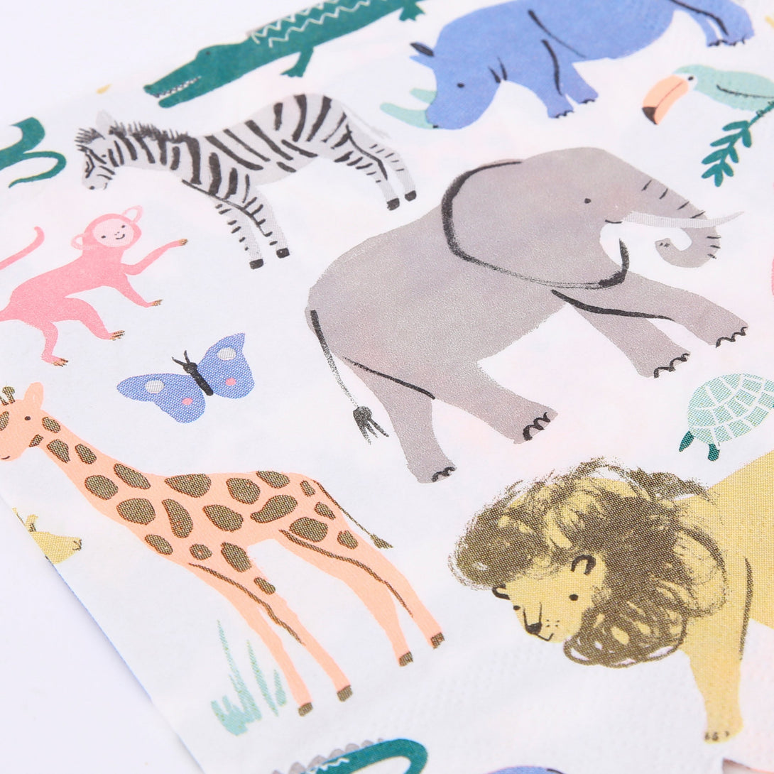 Our safari birthday party collection contains plates, party hats, cups. napkins and a party garland.