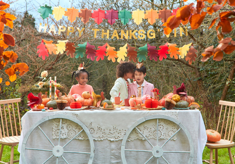 How to Host the Ultimate Friendsgiving