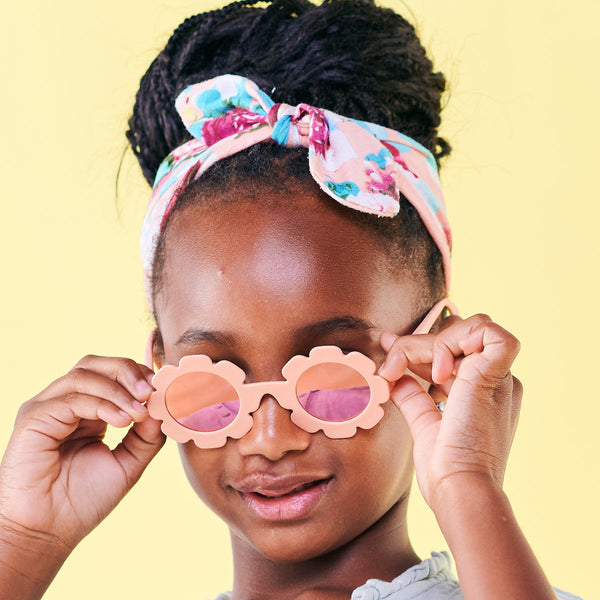 Peachy Keen Flower Sunglasses