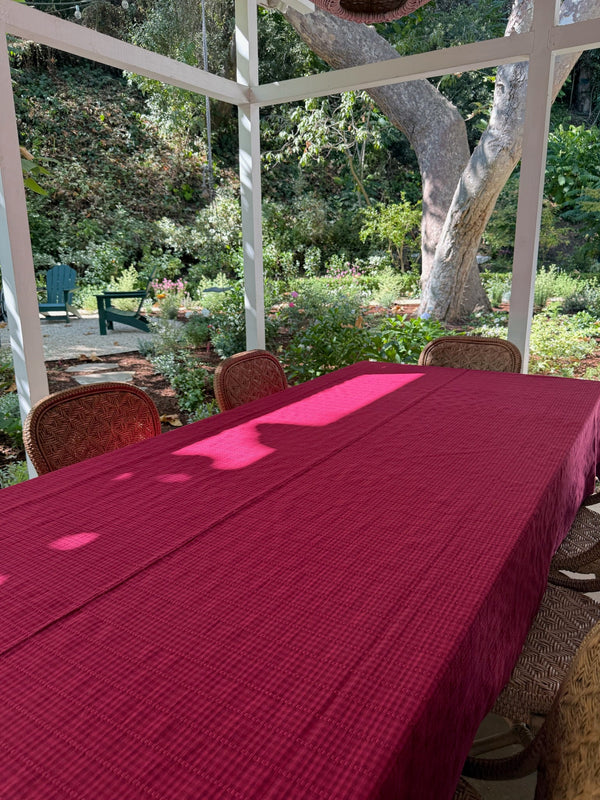 Soho Two Toned Bordeaux Tablecloth