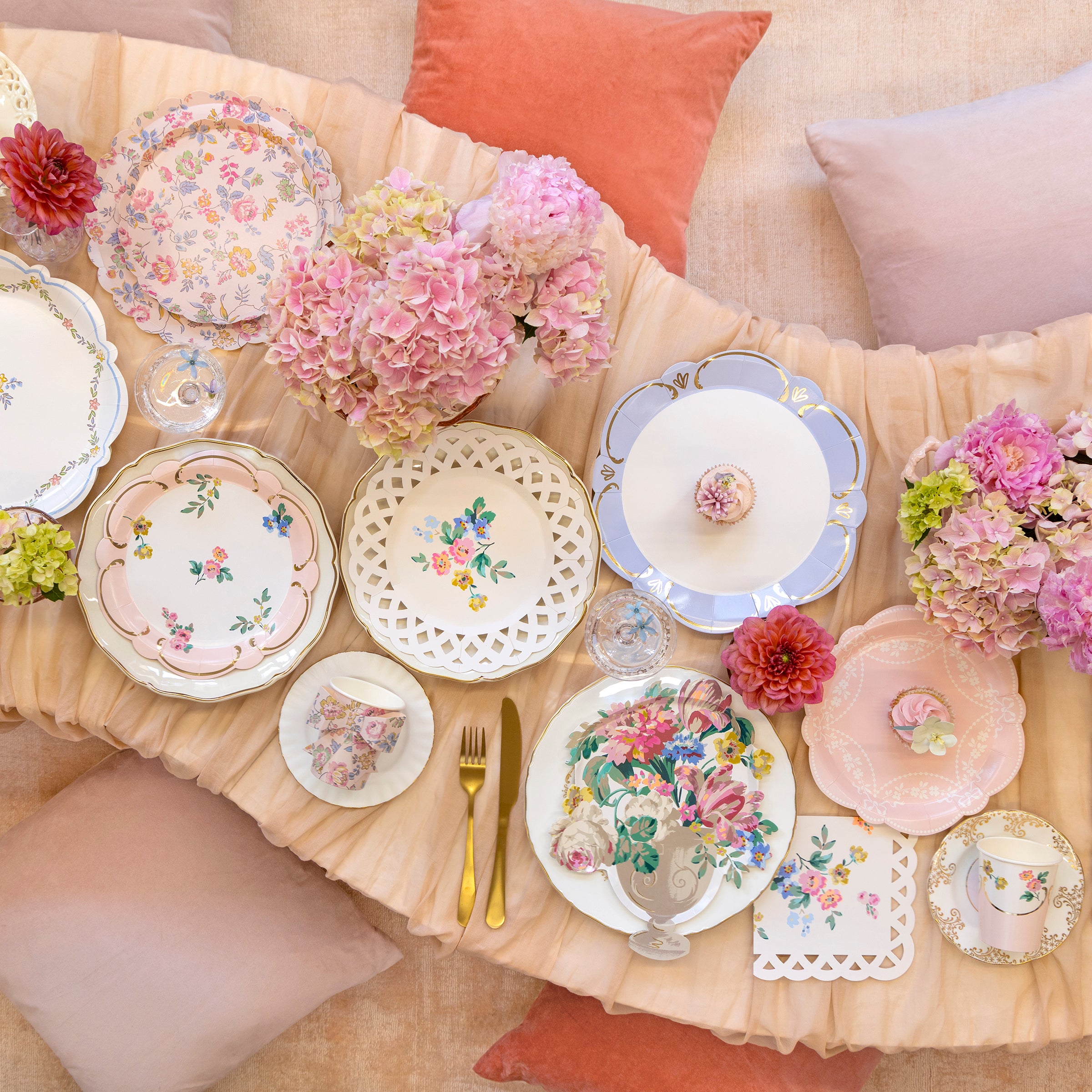 Pink Floral Plates – Meri Meri