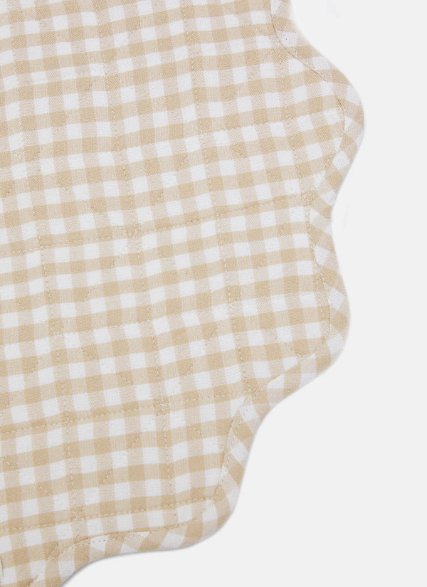 Mini Gingham Cream Scalloped Edge Placemat