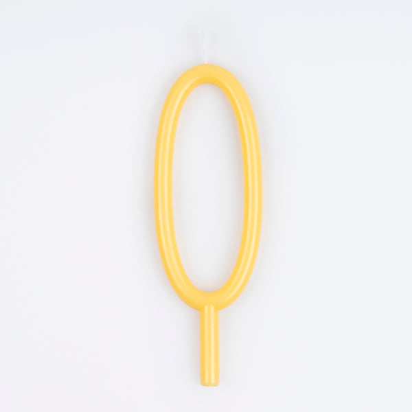 Add decoration, and numbers, to a birthday cake with our number candles in soft colors.,Add decoration, and numbers, to a birthday cake with our number candles in soft colors. Image1