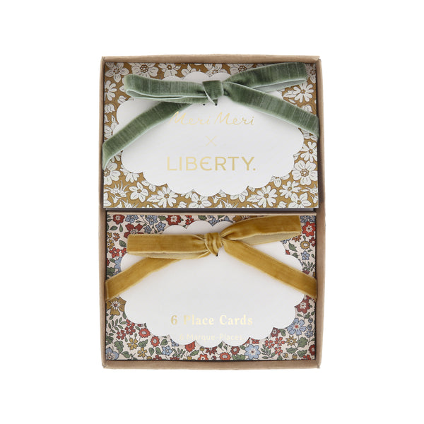 Use our paper place cards, with charming Liberty floral prints and velvet bow details, for a stylish Thanksgiving dinner or any fall party. Image4