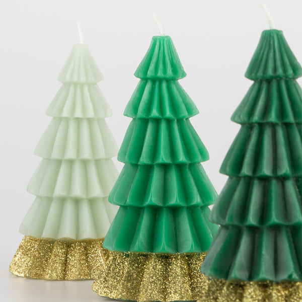 Our glitter tree candles are ideal if you're looking for wonderful Christmas table decoration ideas. Image3