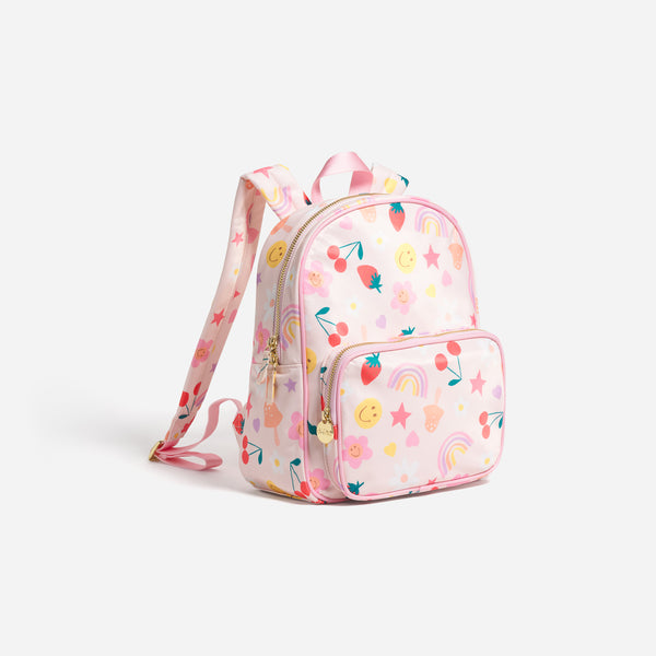 Compact yet practical, this kids' bag is great for playdates, outings or mini adventures. Image3