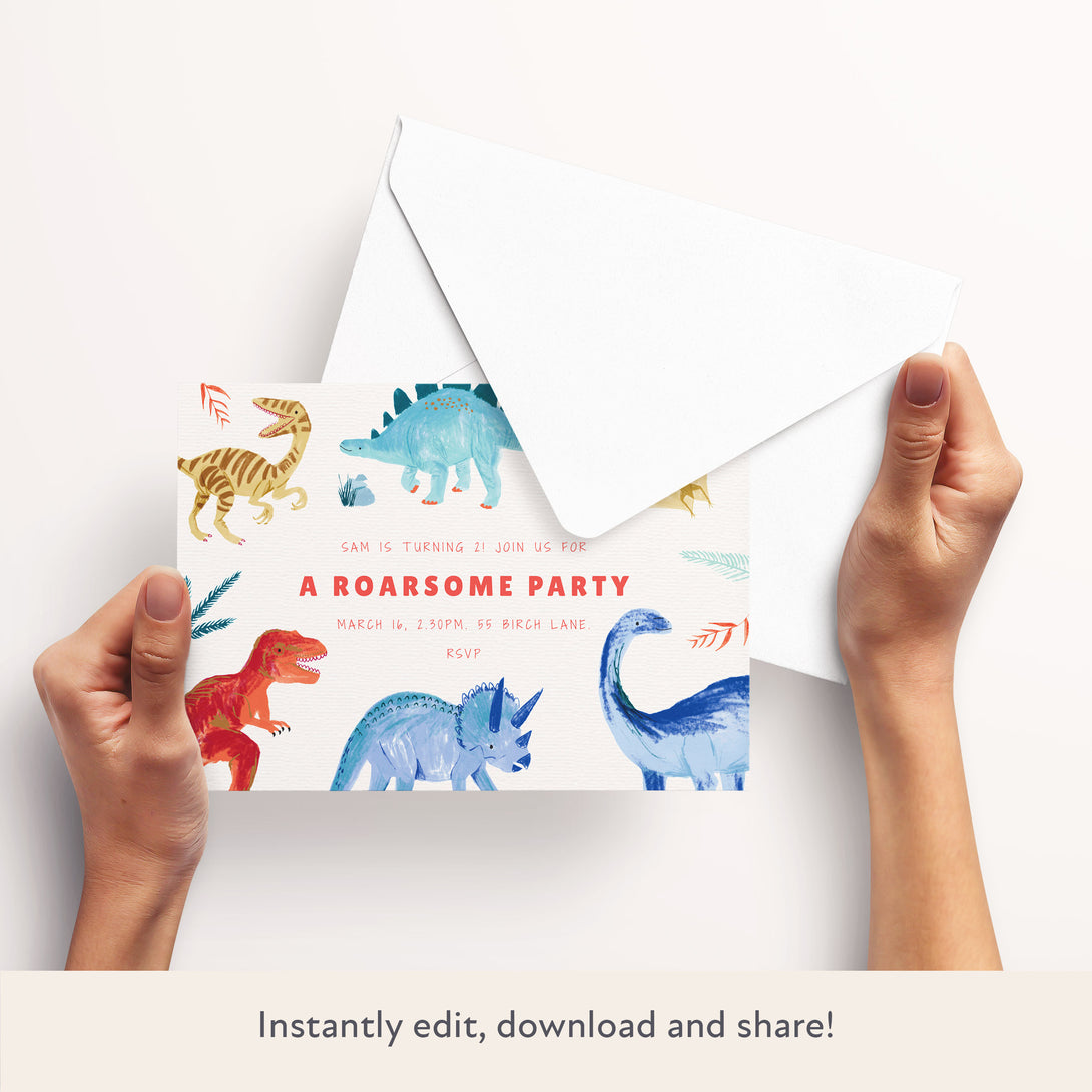 Our digital party invitations, easy to personalize and download, are ideal for your dinosaur party.