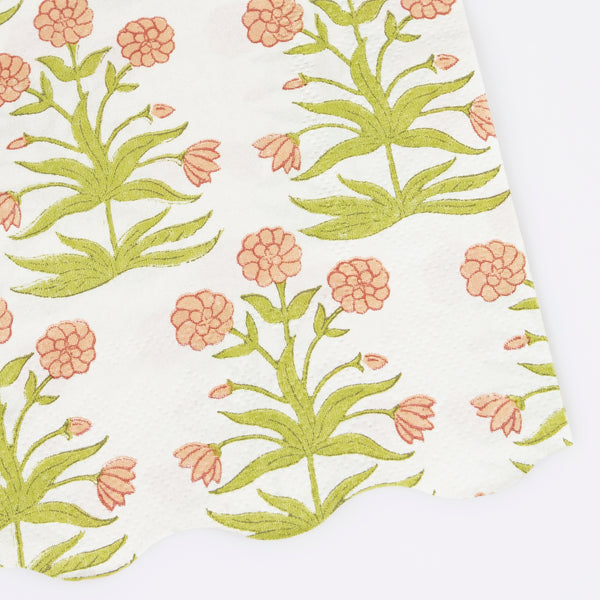 Our paper guest towels, with floral Molly Mahon patterns, are ideal for table layering at summery parties or to place in guest bathrooms. Image2