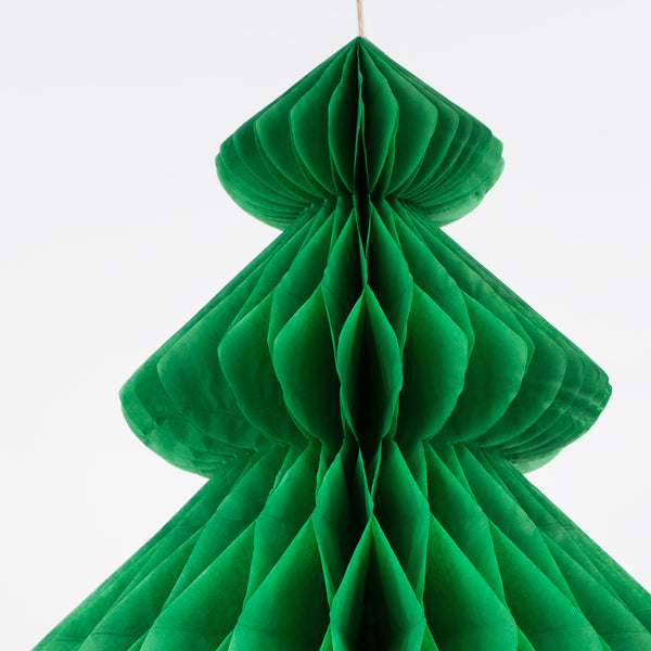 Our giant hanging decorations are made in the shape of a 3D tree and bear, perfect for a camping party. Image3