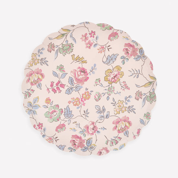 Our side plates, made from high-quality paper, feature a pretty pink chintz pattern, ideal for high teas, bridal showers and garden parties. Image1