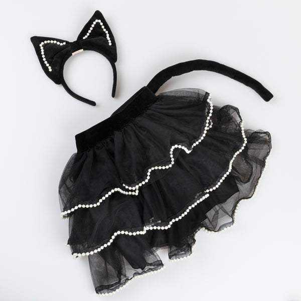 Look purr-fect in this Halloween costume, a black skirt with a detachable cat tail and a black velvet cat ear headband. Image2