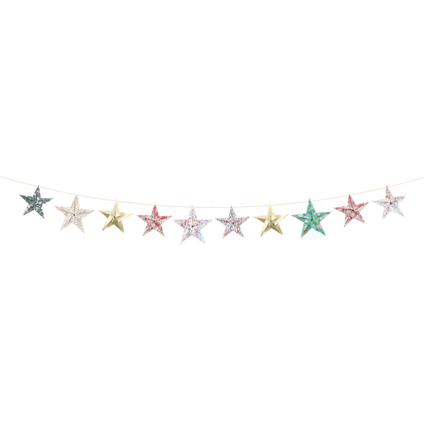 Let our star garland, designed with joyful Liberty star and floral prints and gold foil details, add an elegant touch to your Christmas décor. Image6