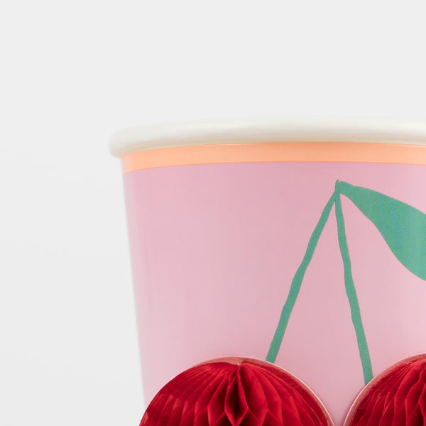 Our paper cups have fun designs with a 90s vibe, including flowers, hearts, cherries and stars. Image3