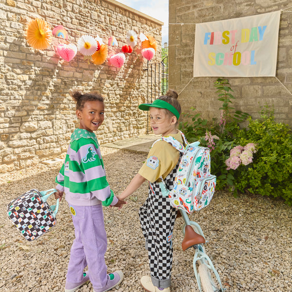 This dinosaur patch is full of fun – just peel, stick and go. Image2