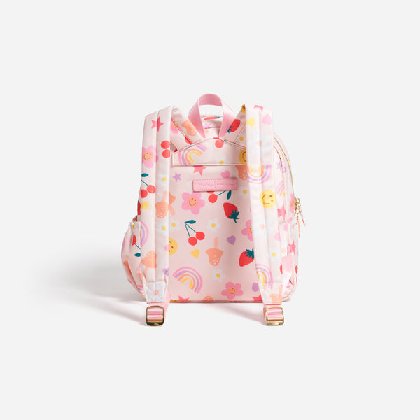 Compact yet practical, this kids' bag is great for playdates, outings or mini adventures. Image9