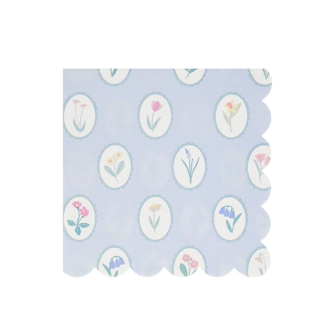 Our large paper napkins feature pretty floral designs reminiscent of vintage fabrics, ideal as bridal shower napkins.