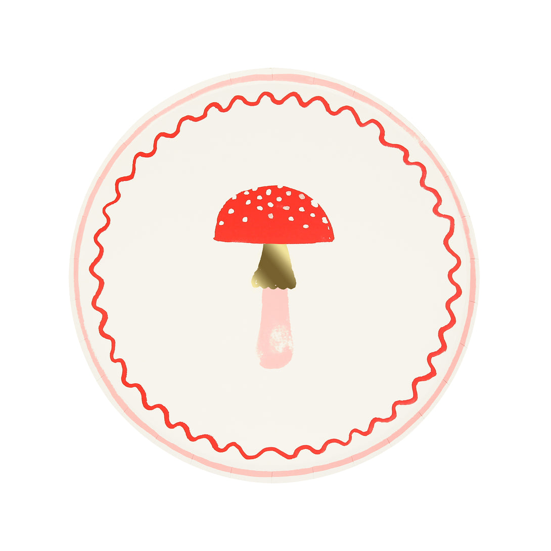 Our side plates, with a festive mushroom Christmas design, are ideal for small savory and sweet treats.