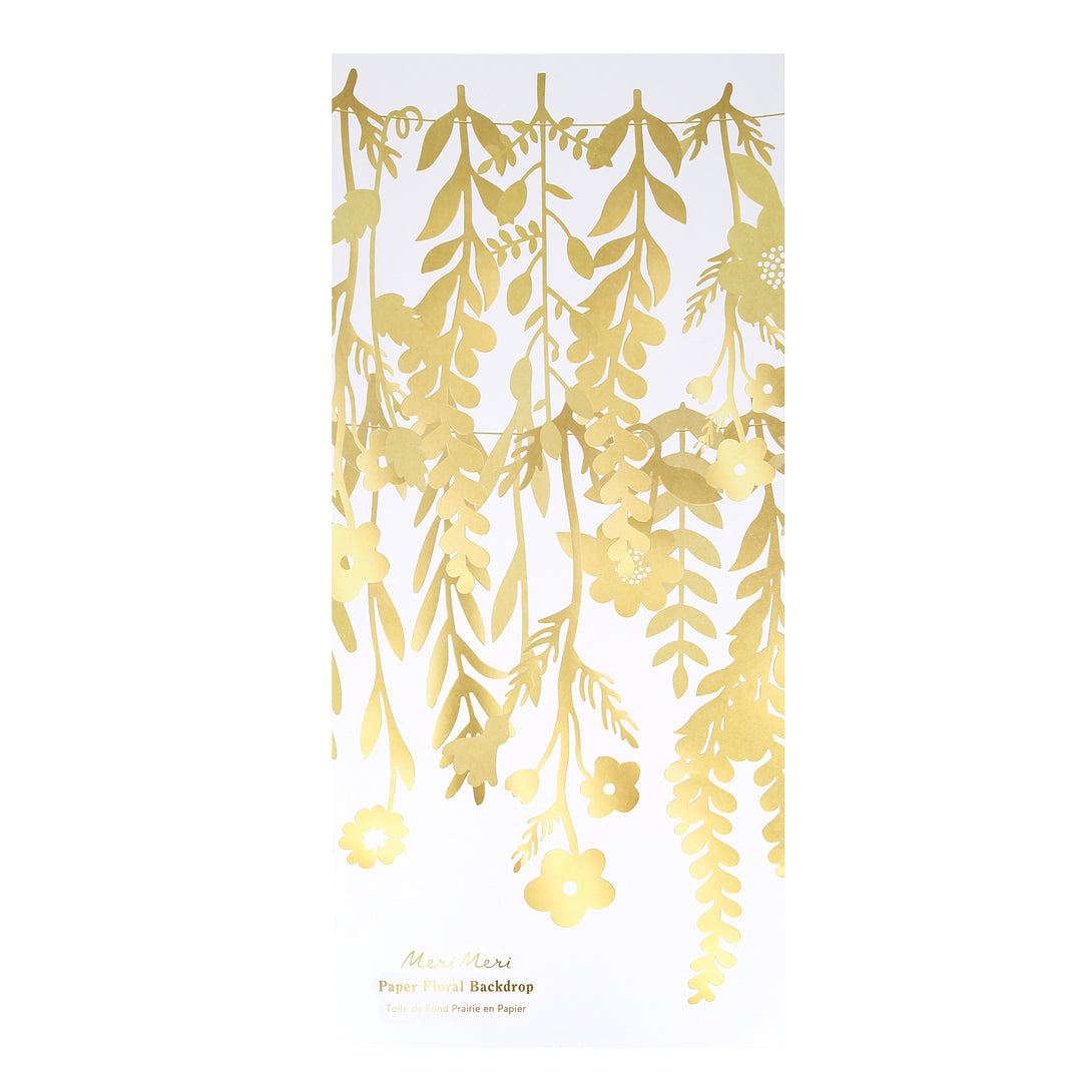 Our golden flower and foliage paper set is ideal to decorate a golden wedding anniversary, bridal shower or birthday party.