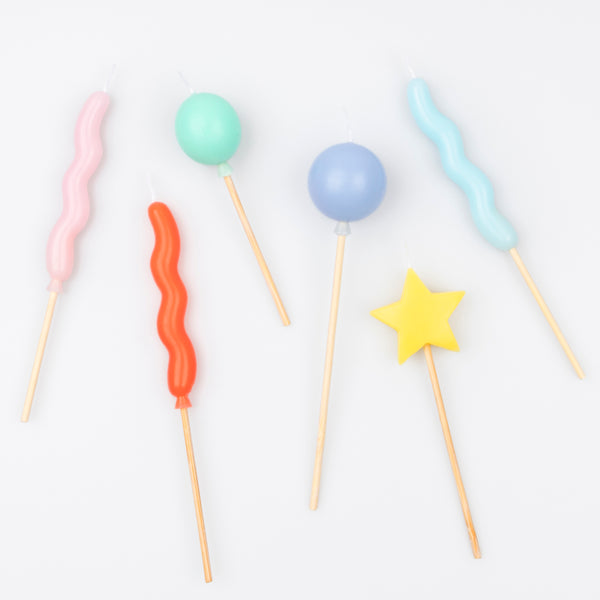 Our birthday candles are great as birthday cake decorations, featuring balloon shapes and bright colors. Image4