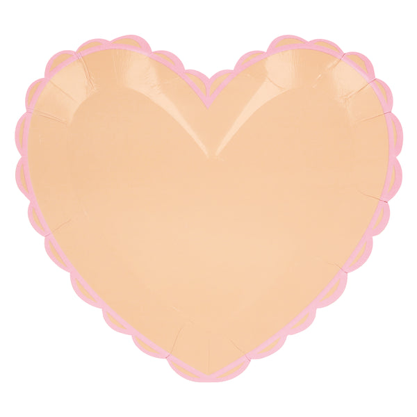 Our dinner plates, in heart shapes, feature a range of pretty pastel colors and a scalloped border. Image5