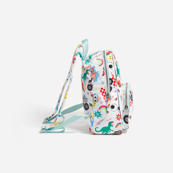 Compact yet practical, this kids' bag is great for playdates, outings or mini adventures. Image8