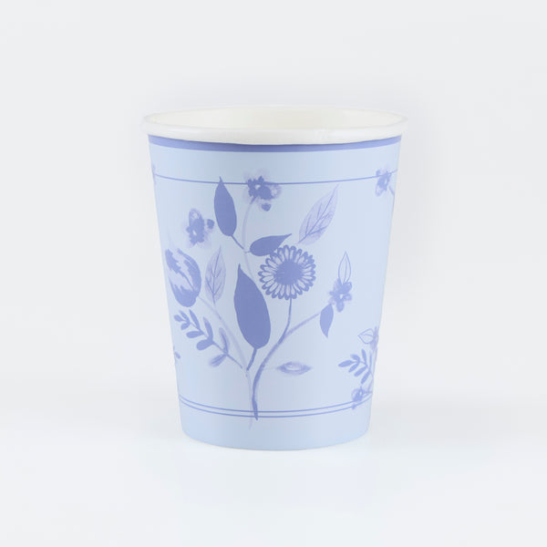Our party cups come in four pastel colors with striking cobalt blue botanical illustrations, ideal as baby shower cups or for any stylish party. Image3