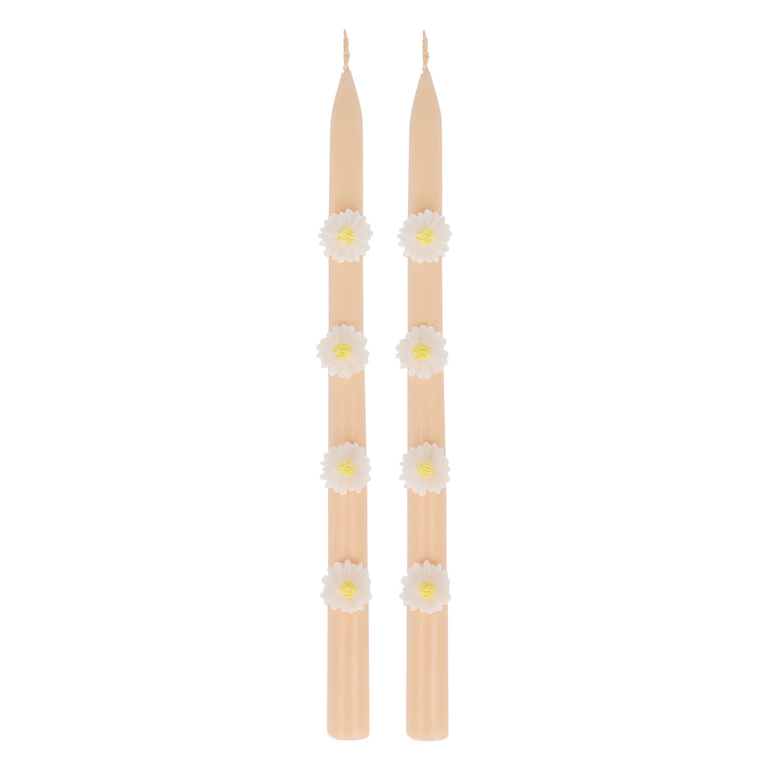 Make your springtime party look amazing with our tall pink candles, decorated with wax daisies, and with pink wicks.