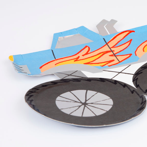 Our party plates are made in the shape of cool monster trucks, perfect for a monster truck party or a transport party. Image2