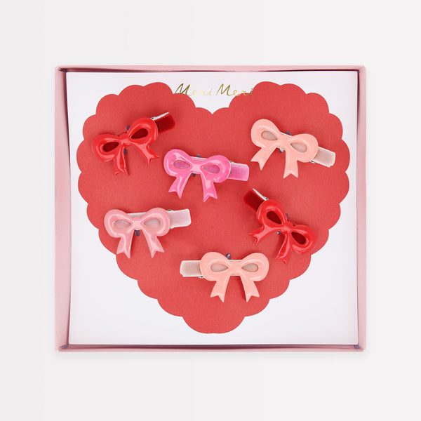 ୨୧ヘアゴムセットK-108୨୧ベビー&キッズ⑅﻿Valentine⑅ Valentine's Red Hair Clips – Meri Meri