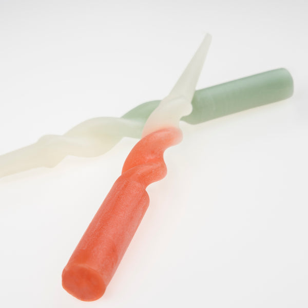 Our pastel candles, with a twisted shape, make great party decoration ideas. Image4