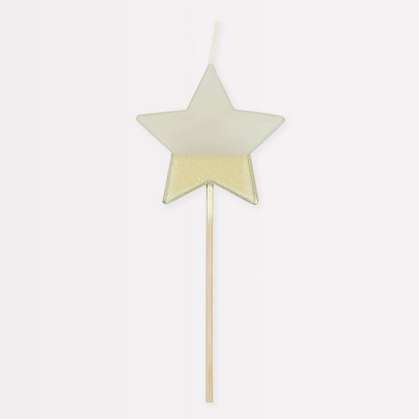 Our gold star candle is ideal as a birthday cake candle, or for any special celebratory cake to let someone know they are a shining star.