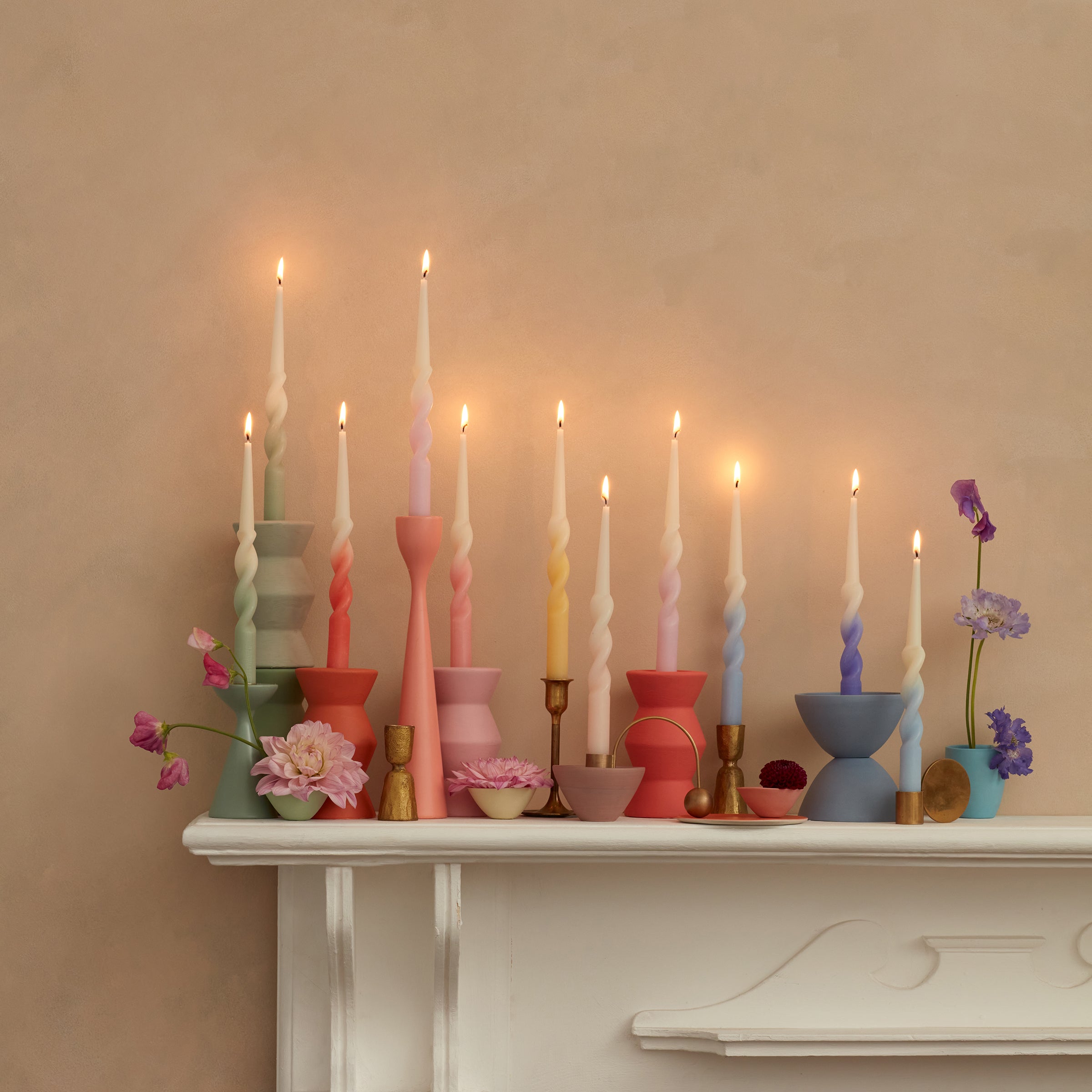 Meri Meri Rainbow Twisted Table Candles - Thumbnail 3