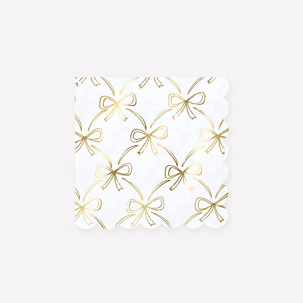 Use our premium paper napkins at your Christmas dinner, the gold bows and scalloped border gives a sophisticated effect. Image1