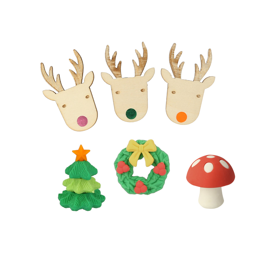 Our luxury Christmas crackers, with an adorable reindeer design, each contain a party hat, joke and a Christmas eraser or reindeer brooch.