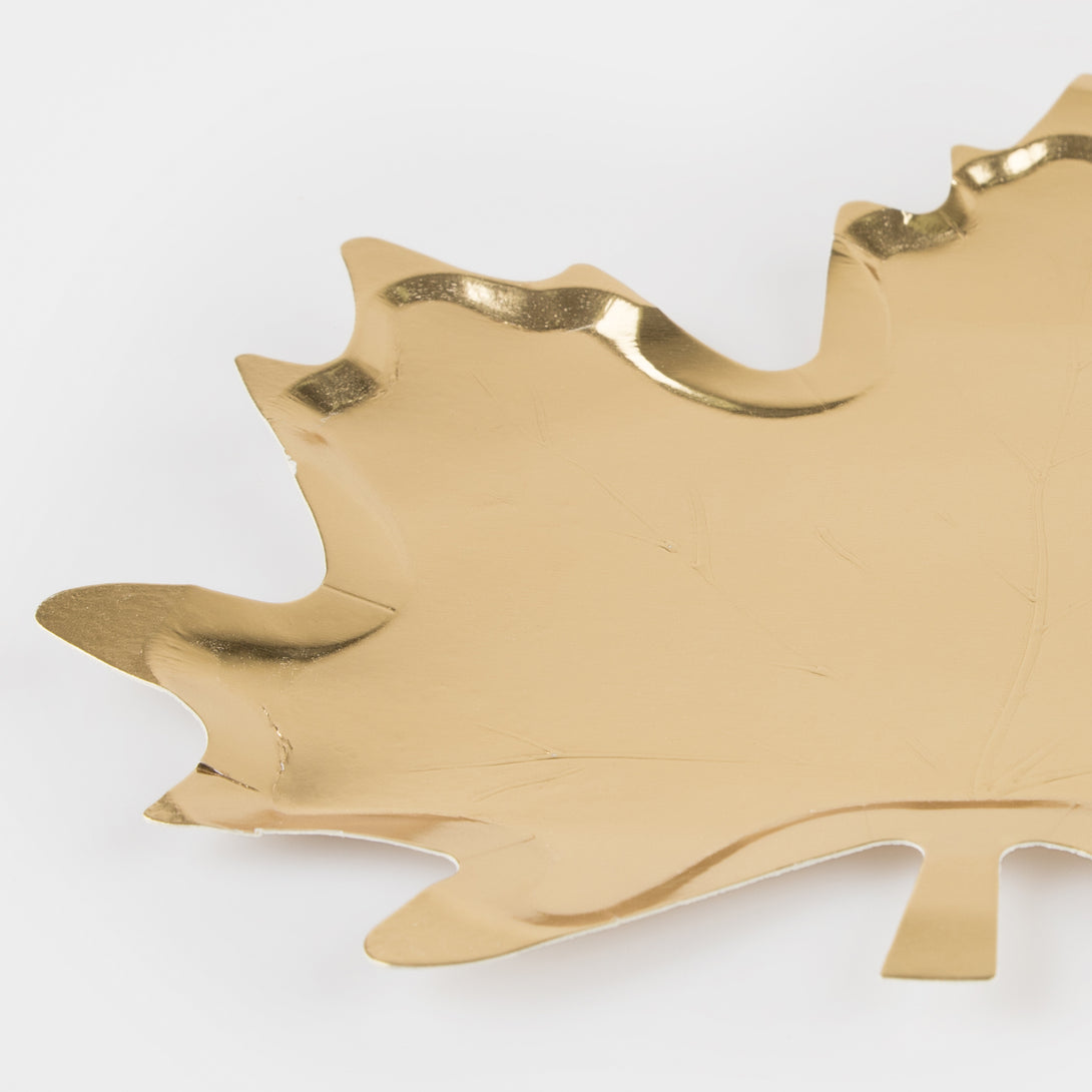 Add shimmer and shine to your Thanksgiving table with our special maple leaf plates with a gold foil finish.