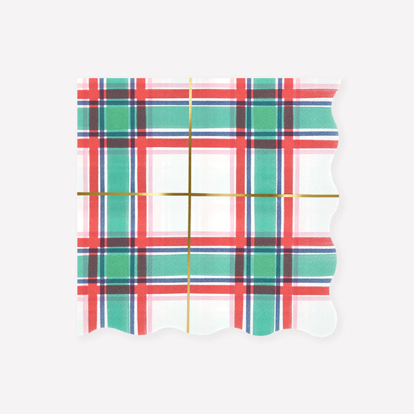 Use our paper plaid napkins, in striking festive colors, for a cosy Christmas vibe. Image1