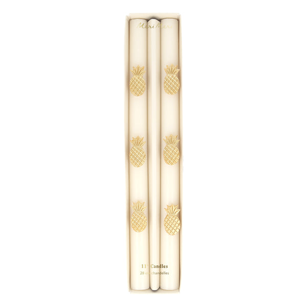 Our gold pineapple candles are ideal as summer party decorations to add a touch of fun and atmosphere. Image4