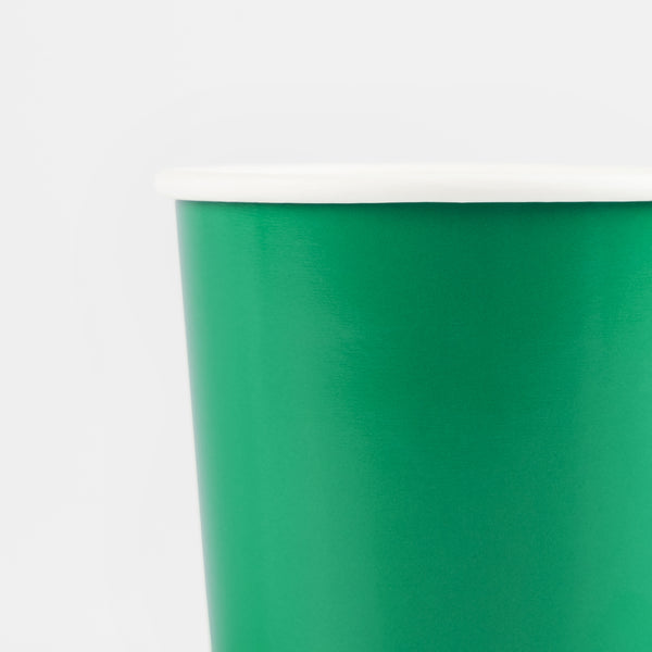 Our paper cups, in a gorgeous green, are brilliant for any special celebration. Image2