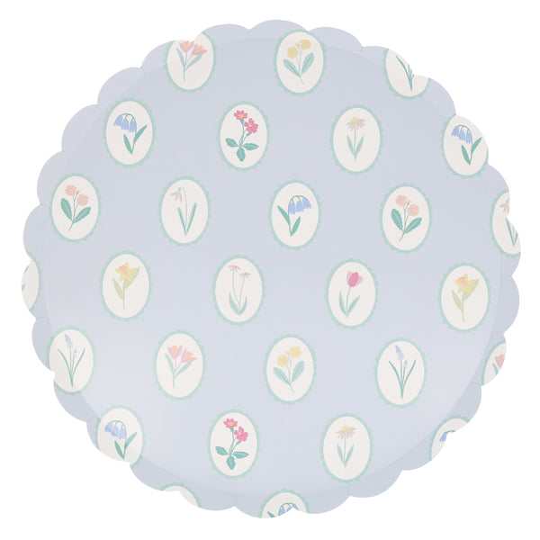 Our paper dinner plates are crafted in thick paper with a pretty floral design and pastel colors. Image5