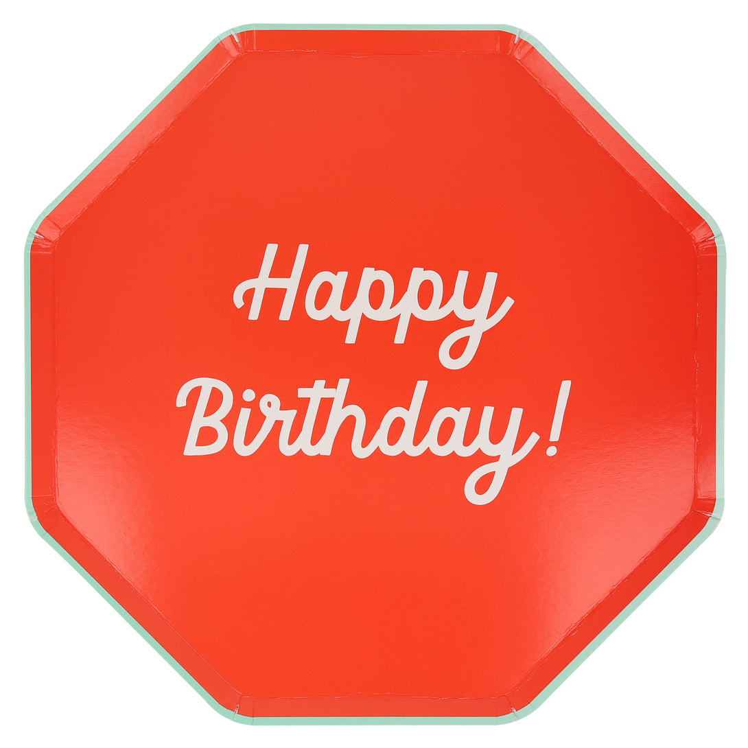 Make a birthday party look amazing with our birthday dinner plates, each set has 8 vibrant paper plates with co-ordinating borders.