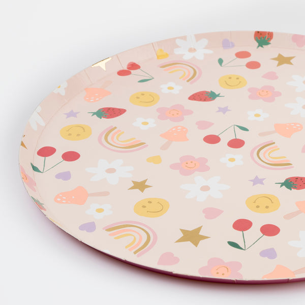If you're looking for a colorful, cheerful 90s vibe for your birthday party plates you'll love our happy face designs. Image3