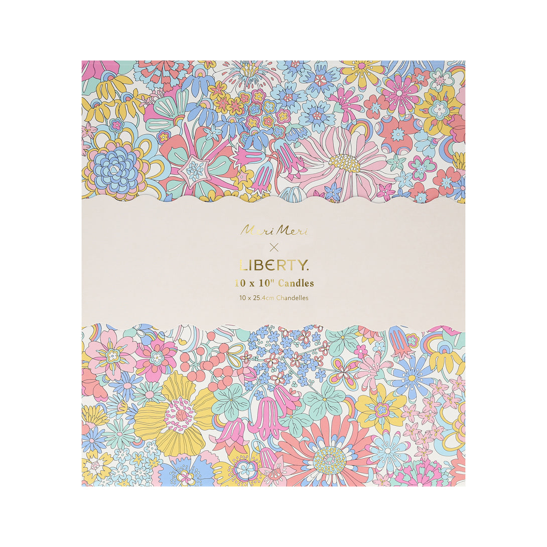 Our candle gift box includes 10 ridged candles in a box, with a magnetic closure, with a pretty Liberty print design.