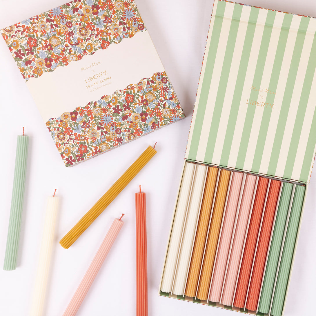 Our Thanksgiving candles are presented in a Liberty print box, so are perfect as a gift or for home decor. Image1