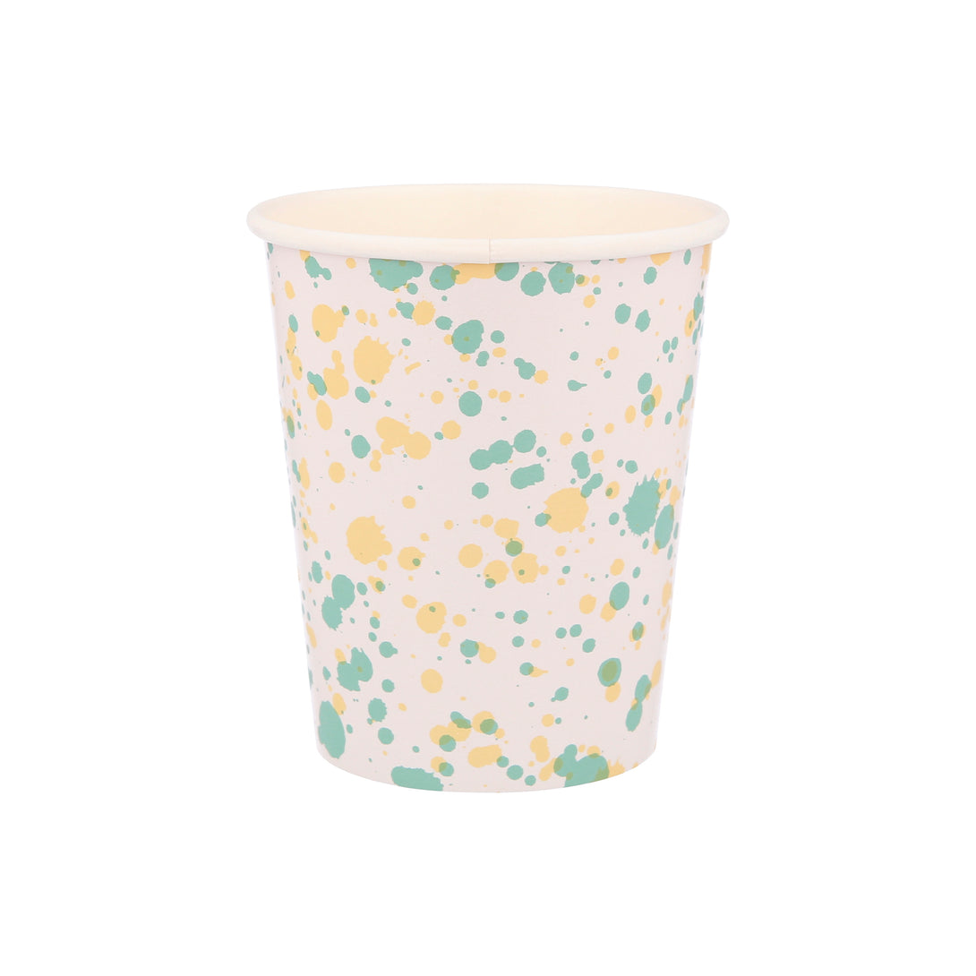 Our paper cups feature a speckling of colors, making them ideal for any kids birthday party themes or baby showers.