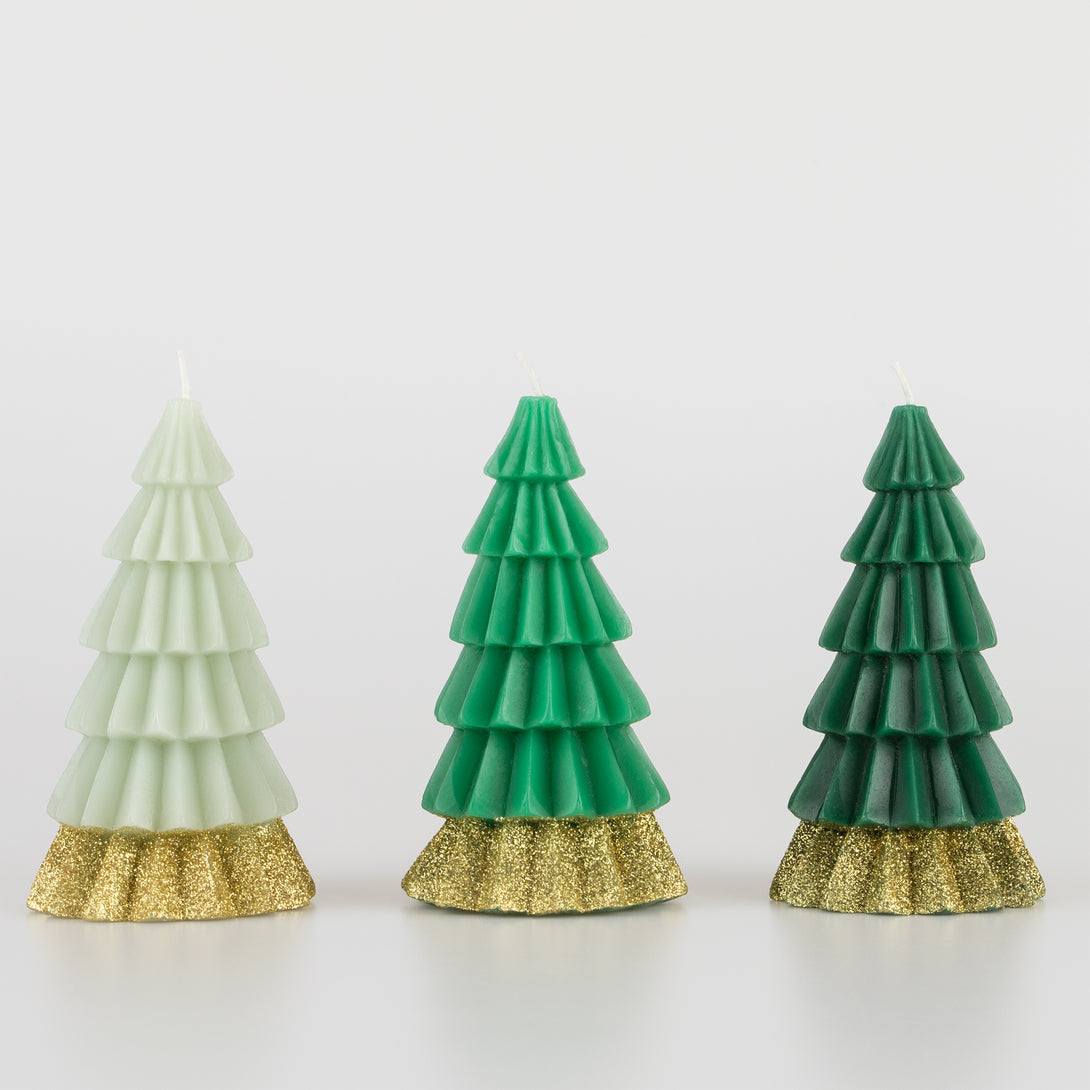 Our glitter tree candles are ideal if you're looking for wonderful Christmas table decoration ideas.