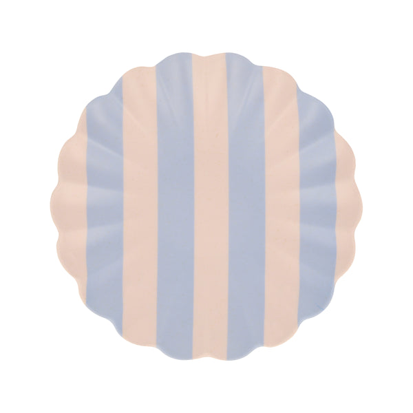 Our small bamboo plates are perfect as cocktail party plates or as side plates for any party or picnic. Image1