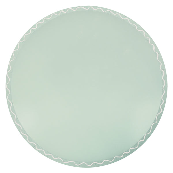 Our paper dinner plates come in a variety of colors to make your party table look amazing. Image1