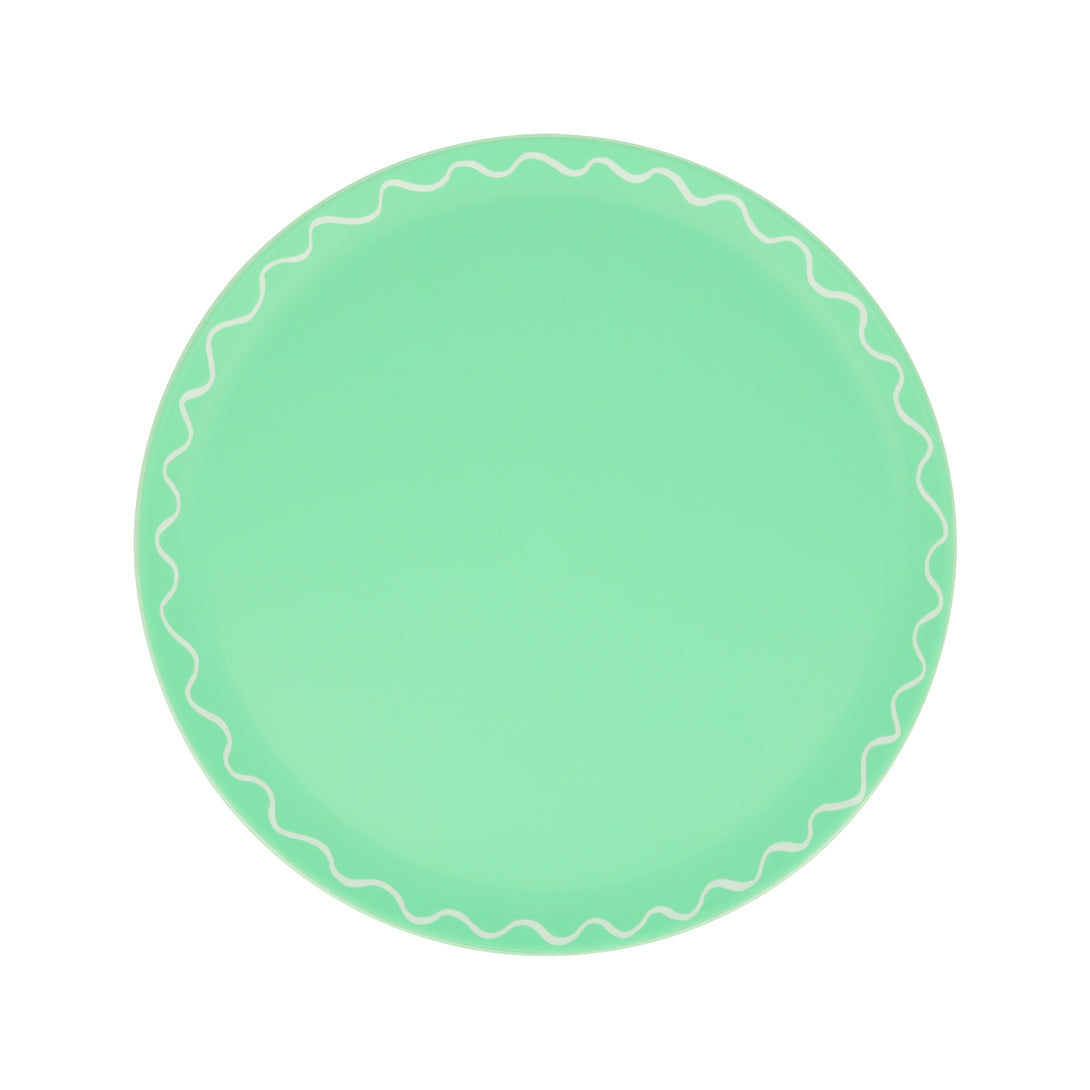 Our reusable side plates come in a pack of 6 colors and are made from recycled plastic.