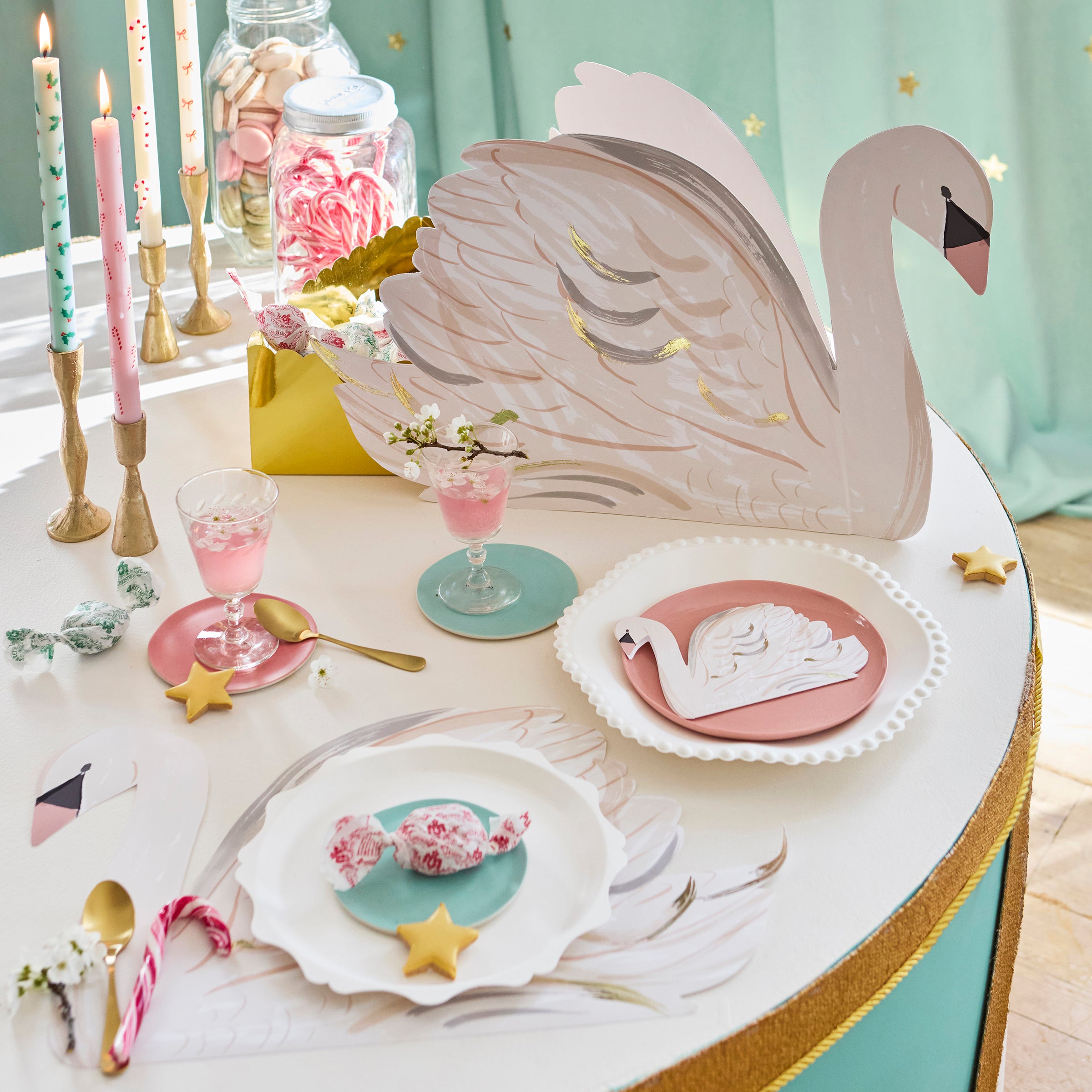 Meri Meri Swan Napkins - Thumbnail 2