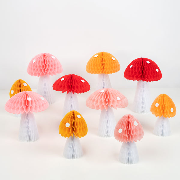 Honeycomb Mushroom Decorations Image1